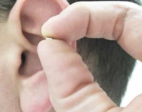 Micro auricolare magnetico a laccio induttivo 3W